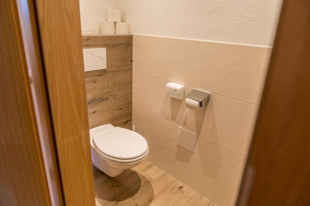 Das Kleine Bio Hotel Tiefenbach 斯拉德明 外观 照片